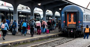 Stire din Actualitate : Ce se întâmplă cu tarifele la tren pentru studenți. Guvernul a modificat normele metodologice