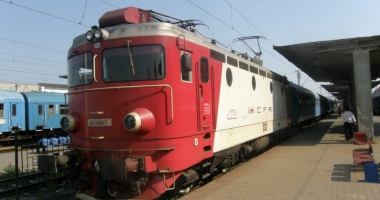 Stire din Eveniment : ALARMANT. Electrocutat, după ce și-a făcut selfie pe un vagon de tren