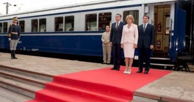 Stire din Economie : Trenul regal pornește la drum