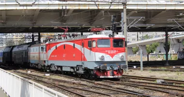 Stire din Social : CFR Călători introduce trenuri noi între București, Constanța și Timișoara