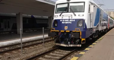 Modificări pentru trenurile spre litoral! Fără opriri la Costinești Tabără