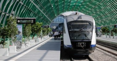 Stire din Actualitate : Schimbări la trenurile care fac legătura dintre Gara de Nord și Aeroportul Otopeni