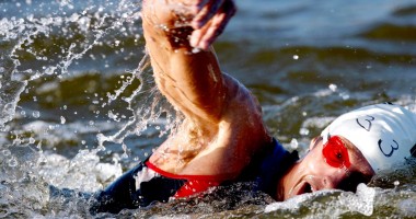 Stire din Sport : Triathlon "fără stres", la Olimp