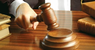 Stire din Eveniment : Condamnat dar… în libertate