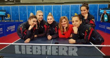 Stire din Sport : Tricolorele  s-au oprit în "sferturi", la Mondialele  de tenis de masă