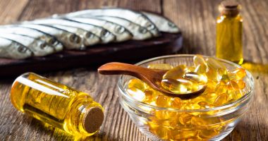 Stire din Sănătate : Uleiul de pește și usturoiul pot reduce nivelul trigliceridelor din organism