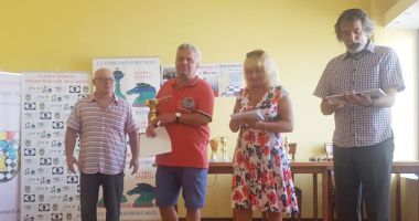 Stire din Diverse : Trofeul Centrocoop la șah, cucerit de MM Andrei Istrățescu