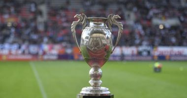 Stire din Sport : CFR Cluj şi FC Hermannstadt se luptă în această seară pentru Cupa României