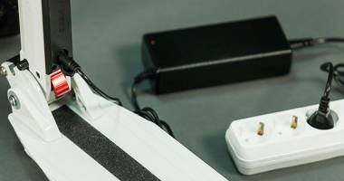 Trotineta electrică pliabilă E-TWOW disponibilă la Constanța - 3