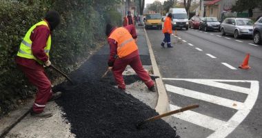 Stire din Social : Continuă modernizarea trotuarelor din Constanța