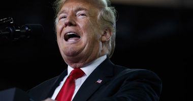 Stire din Actualitate : Trump avertizează Arabia Saudită că ar putea suporta o pedeapsă drastică în cazul jurnalistului Khashoggi