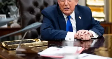 Stire din Actualitate : Trump nu mai apără Taiwanul: „Este alegerea Chinei ce va face cu el"