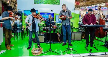 Stire din Cultură-Educație : Trupa Nightlosers concertează în Club Phoenix