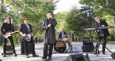 Stire din Cultură-Educație : Trupa Veche, în concert la Constanța