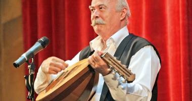Stire din Cultură-Educație : "Lecția" lui Tudor Gheorghe, pe scena Teatrului "Oleg Danovski"