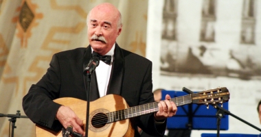 Stire din Cultură-Educație : Concert simfonic aniversar