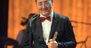 Stire din Cultură-Educație : Actorii din "Despre oameni și melci", premiați la Sank Petersburg