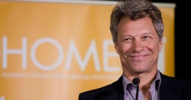 Stire din Monden : Ce echipă de fotbal va cumpăra rockerul Bon Jovi