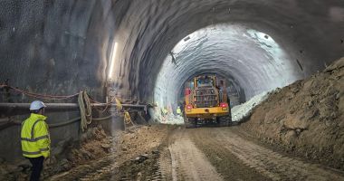 Primul tunel de autostradă din România, săpat aproape jumătate - 2