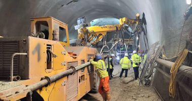 Primul tunel de autostradă din România, săpat aproape jumătate - 3