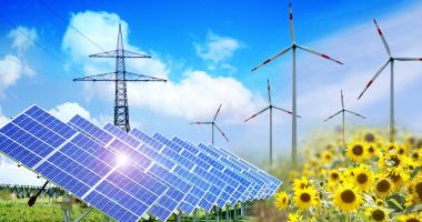Stire din Economie : Turbinele eoliene şi panourile fotovoltaice, principala sursă de producere a energiei în UE