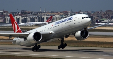 ALERTĂ AVIATICĂ în România! Un avion a aterizat de urgență pe Aeroportul Otopeni