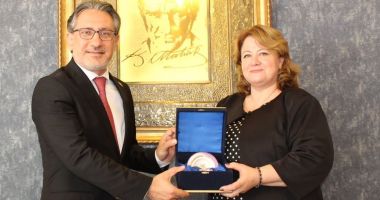 Stire din Cultură-Educație : UDTR dezvoltă parteneriatele educaţionale cu şcolile din Turcia