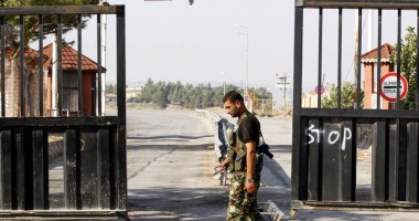 Stire din Actualitate : Turcia închide punctele de frontieră cu Siria, din motive de securitate
