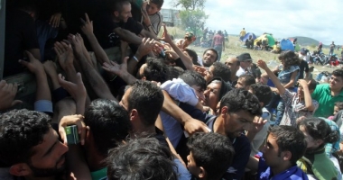 Turcia construiește centre pentru primirea imigranților retrimiși din UE