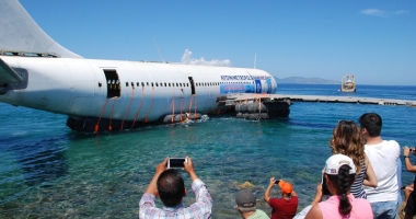Stire din Actualitate : Airbus A300,  scufundat în apele Turciei