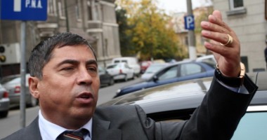 Stire din Monden : Idilă între un dinamovist și o stelistă! Fiul lui Vasile Turcu se iubește cu fata lui Mihai Stoica!