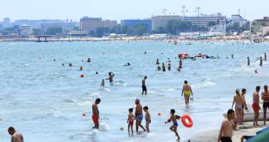 Stire din Social : Cum este afectat turismul de funcționarii care iau decizii rupte de realitate