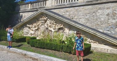 Eleganţă şi rafinament! Palatul Euxinograd, "micul Versailles" aflat la doar 155 km depărtare de Constanţa - 3