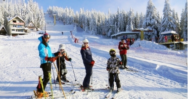 Stire din Economie : Turismul a fost pe val în 2016