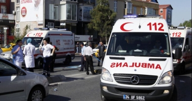 Stire din Actualitate : UPDATE. ATENTAT CU BOMBĂ LA ISTANBUL. DOI MORȚI, 13 RĂNIȚI