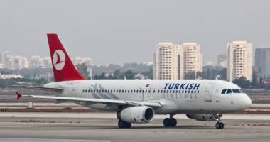 Stire din Actualitate : Amenințare cu bombă la bordul unui avion Turkish Airlines
