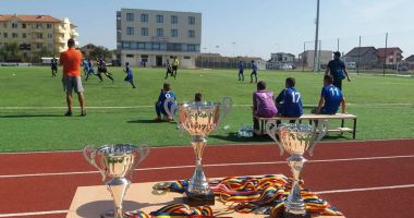 Stire din Sport : Turneu de fotbal pentru juniori, la Cumpăna