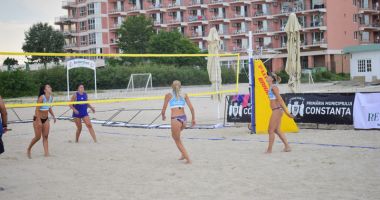 A început turneul de volei pe plajă "Reciclad`or",  în stațiunea Mamaia - 2