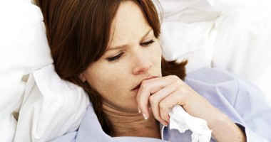 Stire din Sănătate : Când trebuie să vă îngrijoreze tusea