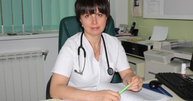 Stire din Sănătate : Tusea dă semnalul să mergeți la doctor