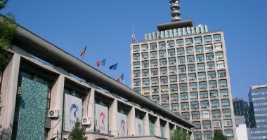 Stire din Eveniment : Proteste cu scandal la TVR