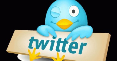 Stire din Actualitate : Anunțurile financiare ale companiilor, pe Facebook și Twitter
