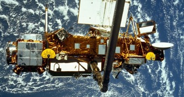 Stire din Actualitate : Află când va cădea satelitul american pe Pământ