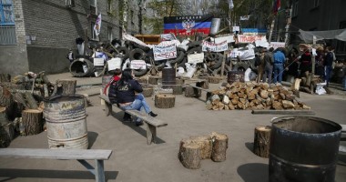 Stire din Actualitate : Ucraina / Referendumul separatiștilor proruși în estul țării a început