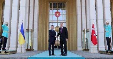 Stire din Actualitate : Ucraina și Turcia își extind relațiile în domeniile militar și comercial