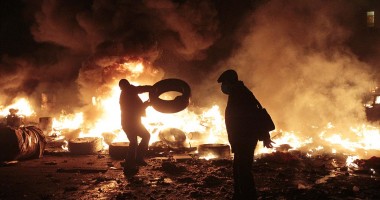 Stire din Actualitate : RĂZBOI la Kiev: Cel puțin 100 de morți și 500 de răniți