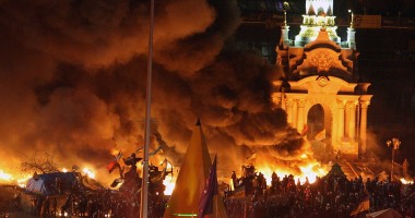Imagini dramatice - ZI DE DOLIU NAȚIONAL la Kiev: zeci de morți, sute de răniți - 4