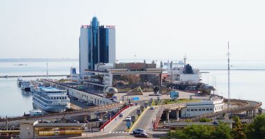 Stire din Actualitate : Ucraina a închis transportul naval în regiunea de nord-vest a Mării Negre