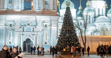Stire din Actualitate : Ucrainenii sărbătoresc Crăciunul pe 25 decembrie, pentru prima dată din 1917