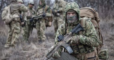 Stire din Actualitate : Ucraina ar putea renunţa la NATO pentru a evita un război cu Rusia